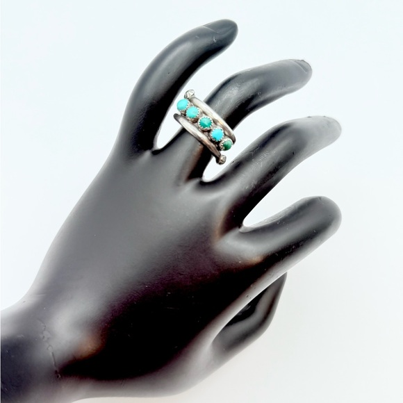 Vintage Turquoise Sterling Silver Ring - Native American 5-Stone Snake Eye - Picture 9 of 9